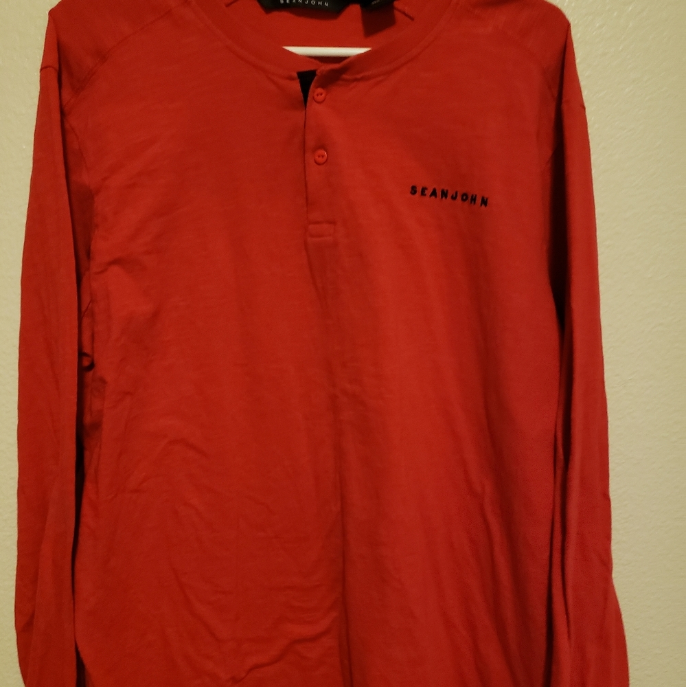 2 Sean John long-sleeved shirts